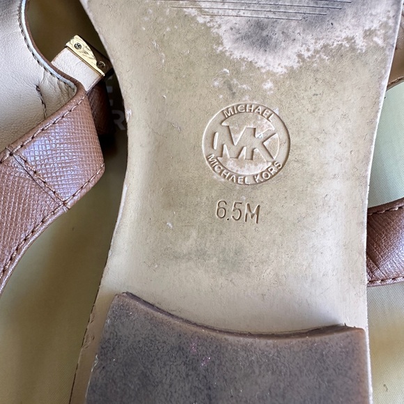 Michael Kors Alice Saffiano Leather Sandal Brown size 6.5 - Picture 3 of 7
